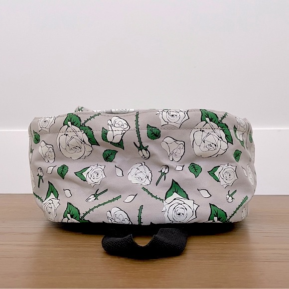 OUTDOOR PRODUCTS🇯🇵 Vintage White Roses Backpack - Picture 8 of 15